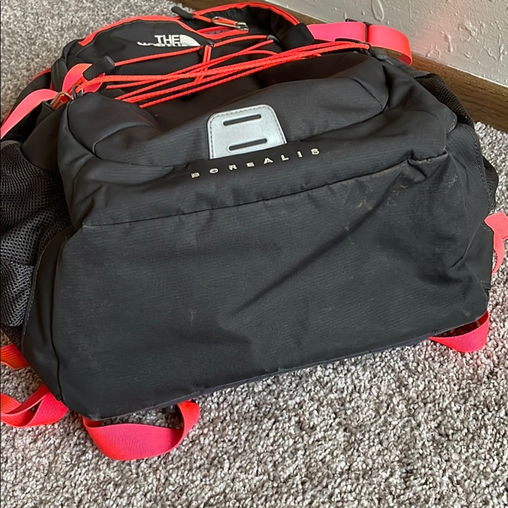 The North Face Borealis Backpack - Picture 12 of 13